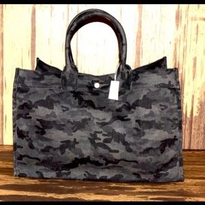 Quilted Koala East West Bag